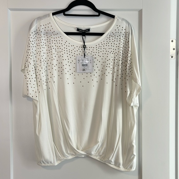 melanie Lyne Tops - Donated💥FINAL DAYS💥 😎 FINAL PRICE 😎 Melanie Lyne Top